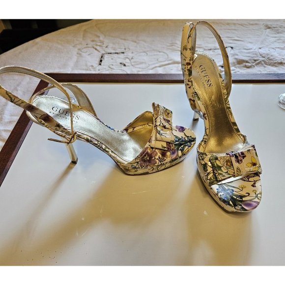 Guess Tuxedo Floral Bow Leather Size 7.5 Heels Shoes - Picture 2 of 7